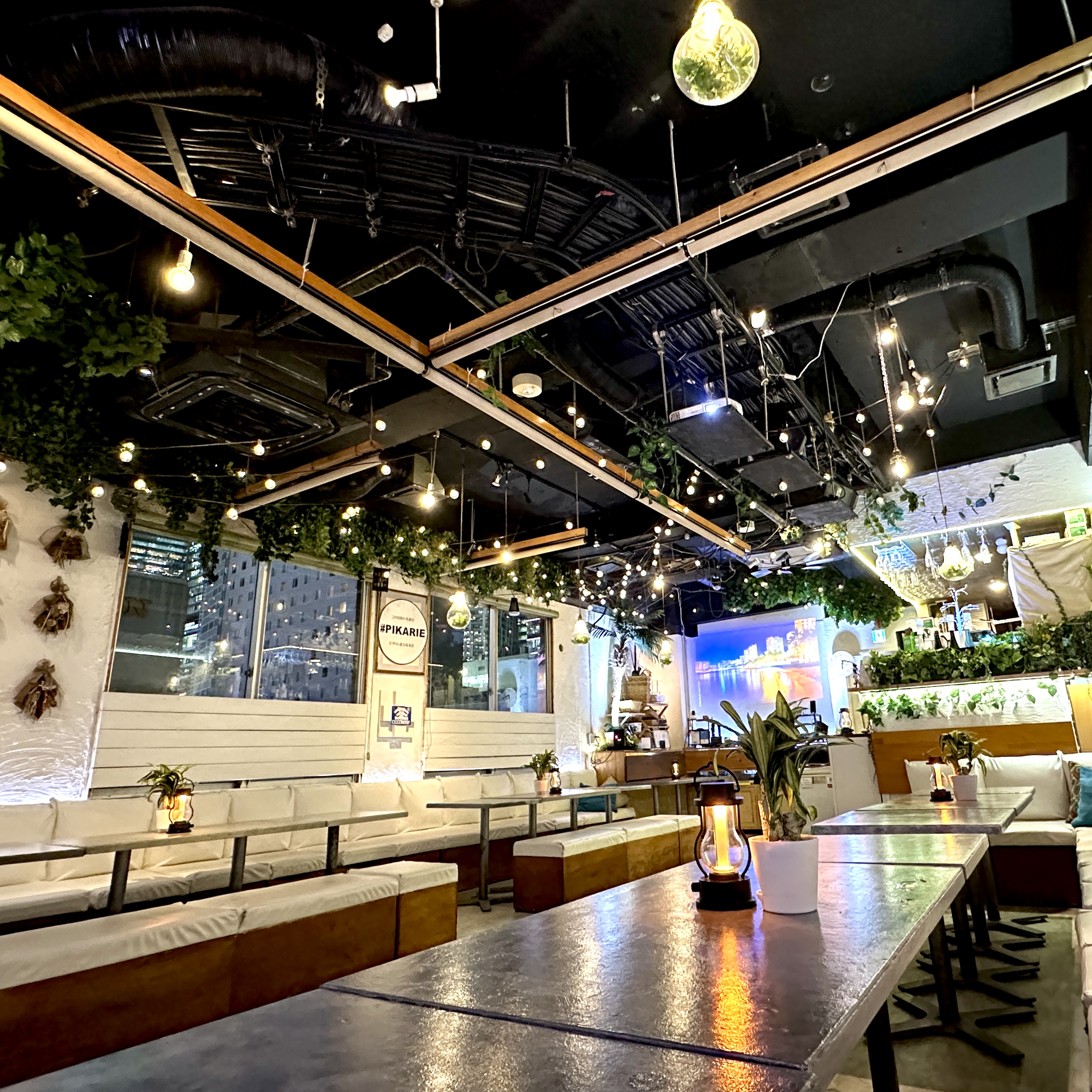 渋谷ピカリエ道玄坂本店 店内